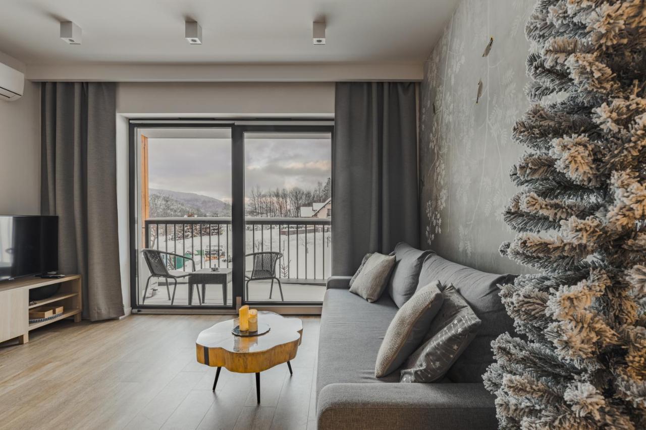 Szczyrk Ptasie Apartamenty Nowosc Z Widokiem Na Gory ภายนอก รูปภาพ
