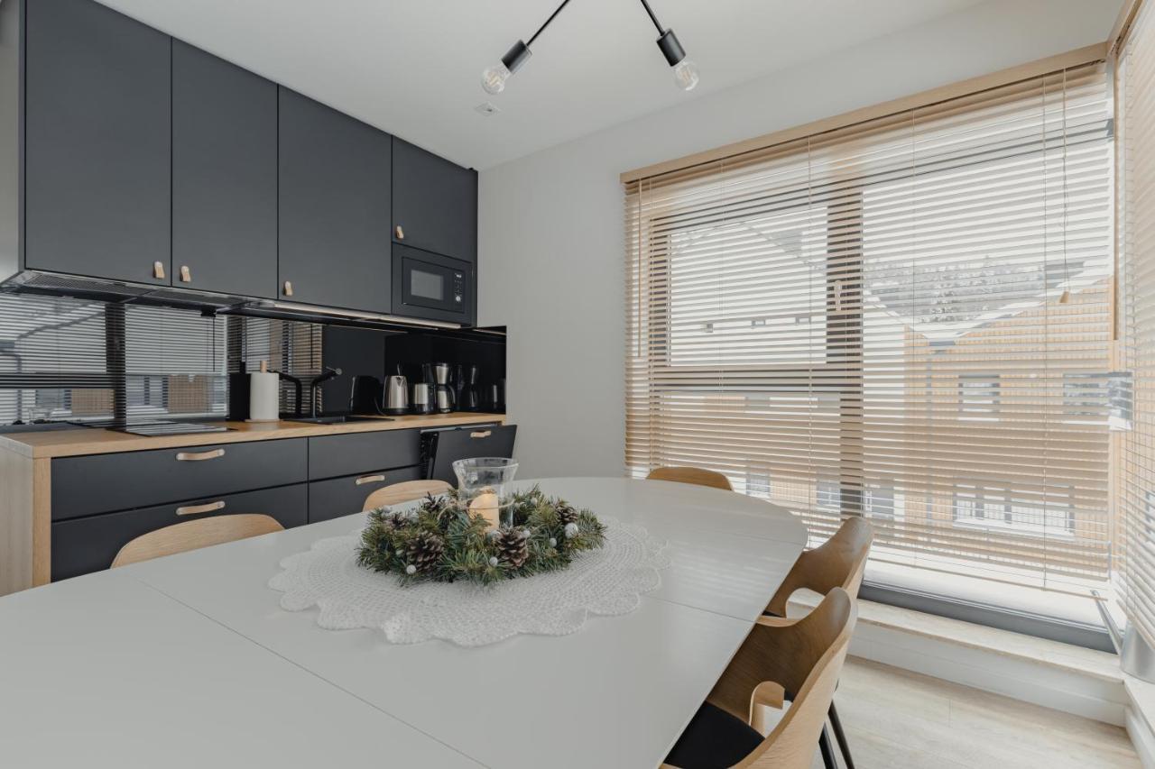 Szczyrk Ptasie Apartamenty Nowosc Z Widokiem Na Gory ภายนอก รูปภาพ