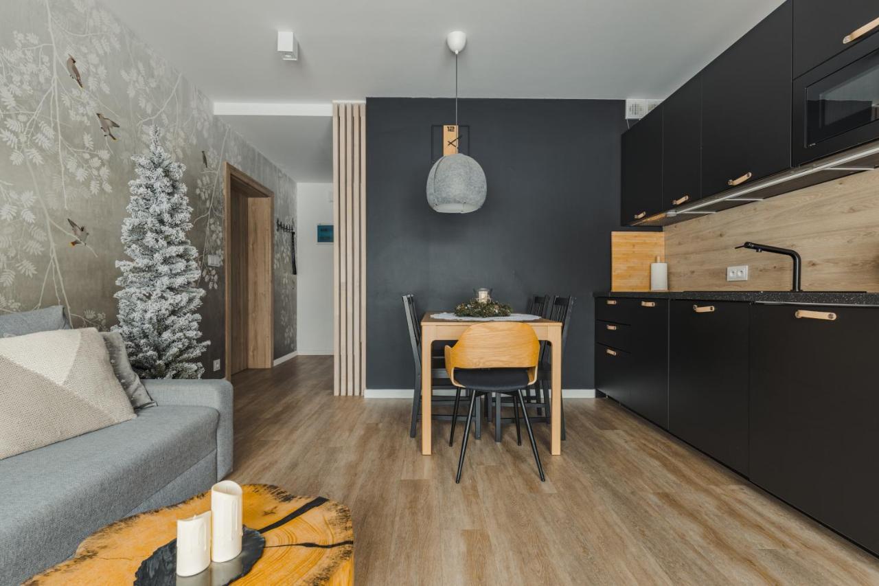 Szczyrk Ptasie Apartamenty Nowosc Z Widokiem Na Gory ภายนอก รูปภาพ