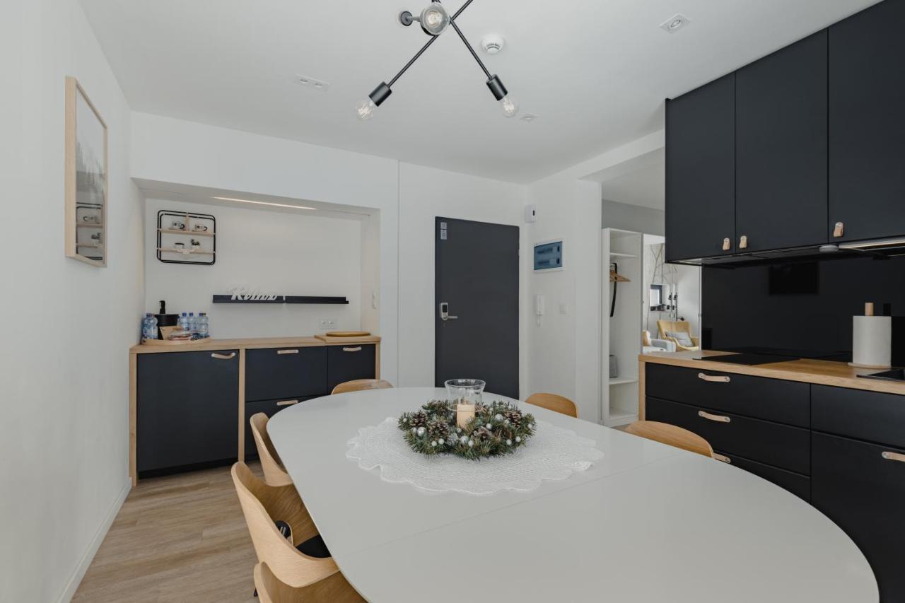 Szczyrk Ptasie Apartamenty Nowosc Z Widokiem Na Gory ภายนอก รูปภาพ