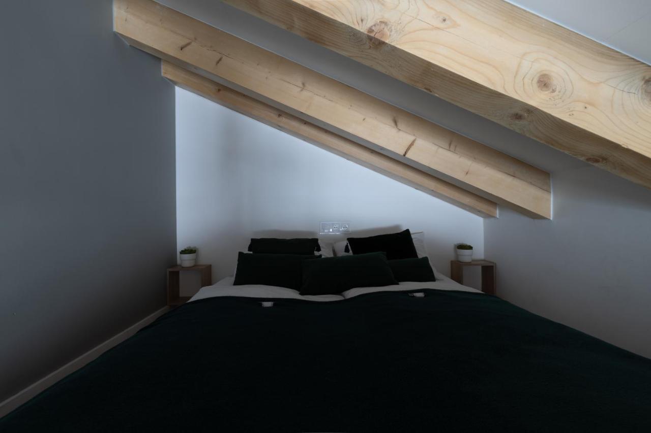 Szczyrk Ptasie Apartamenty Nowosc Z Widokiem Na Gory ภายนอก รูปภาพ