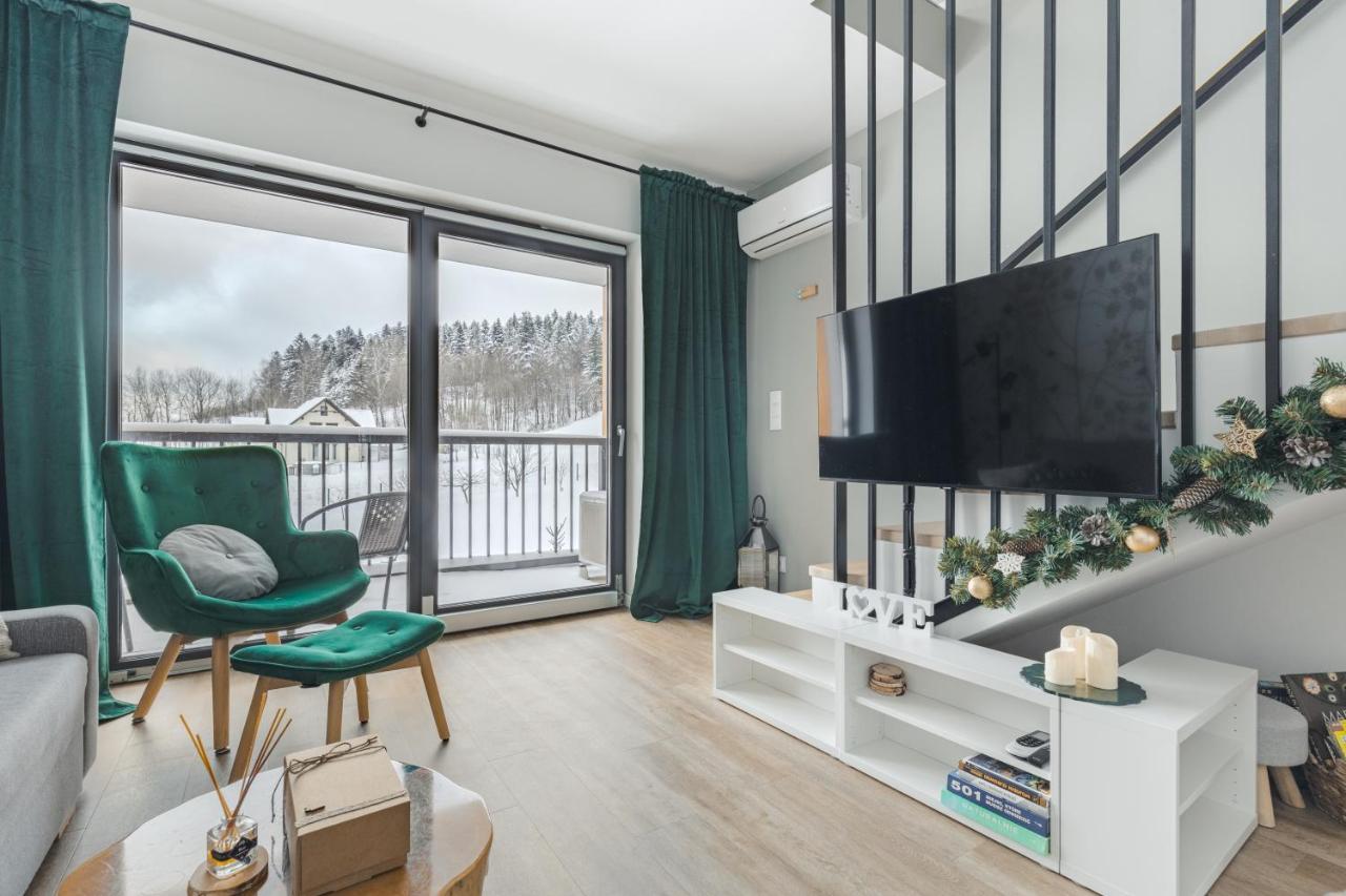 Szczyrk Ptasie Apartamenty Nowosc Z Widokiem Na Gory ภายนอก รูปภาพ