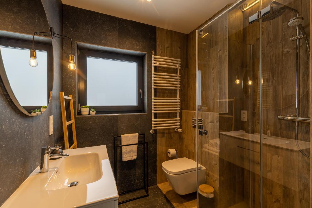 Szczyrk Ptasie Apartamenty Nowosc Z Widokiem Na Gory ภายนอก รูปภาพ